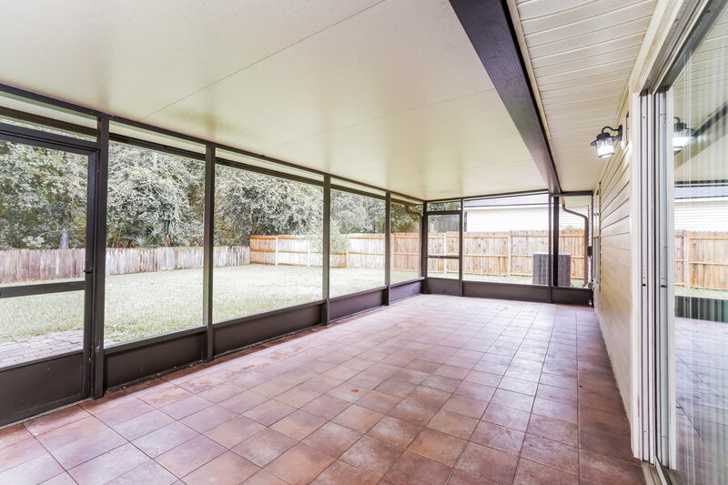 2,065/Mo, 2108 Sandy Branch Pl St Augustine, FL 32092 Sun Room View