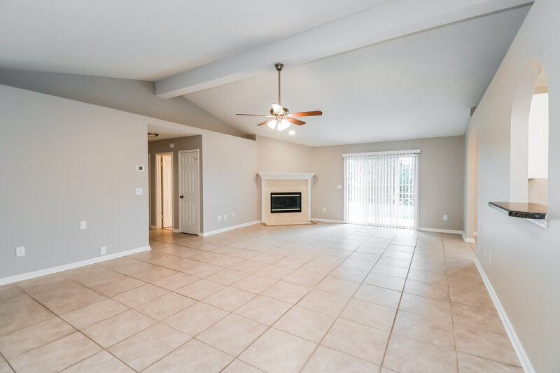 3,240/Mo, 401 Baybrook Dr Fleming Island, FL 32003 Living Room View