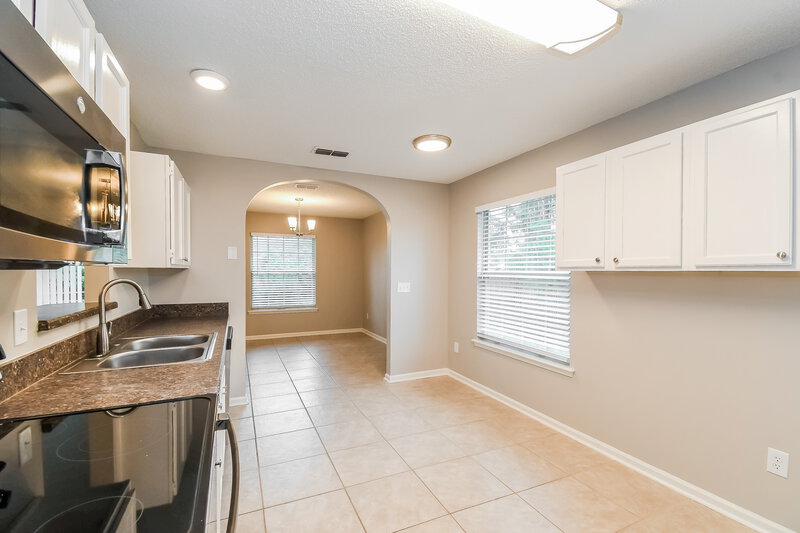 3,240/Mo, 401 Baybrook Dr Fleming Island, FL 32003 Kitchen View