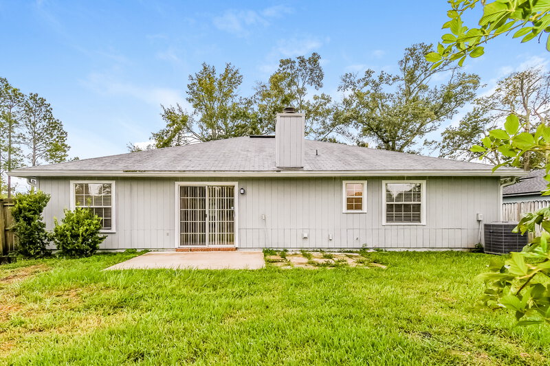 3,240/Mo, 401 Baybrook Dr Fleming Island, FL 32003 Rear View