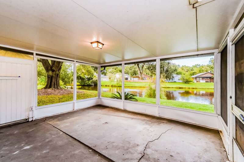 2,085/Mo, 4357 Lake Woodbourne Dr S Jacksonville, FL 32217 Sun Room View