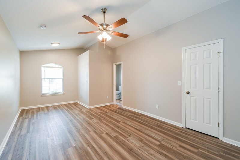 2,010/Mo, 125 Dover Bluff Dr Orange Park, FL 32073 Main Bedroom View 2