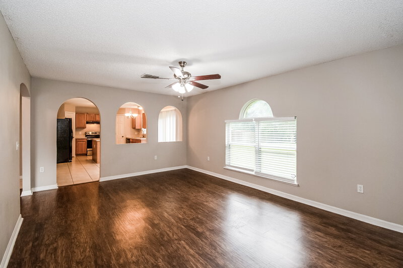 2,730/Mo, 4162 Broad Creek Ln Jacksonville, FL 32218 Living Room View