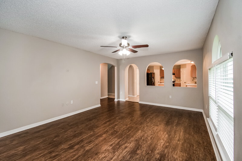 2,730/Mo, 4162 Broad Creek Ln Jacksonville, FL 32218 Living Room View 2