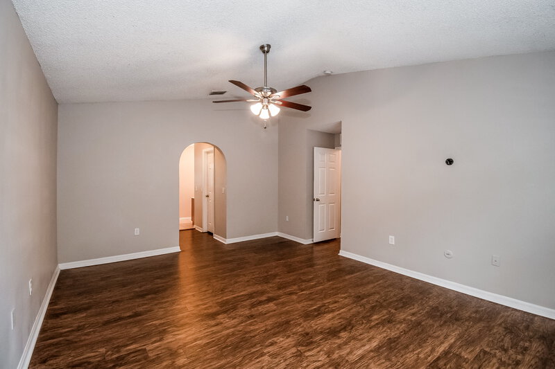2,730/Mo, 4162 Broad Creek Ln Jacksonville, FL 32218 Main Bedroom View 2