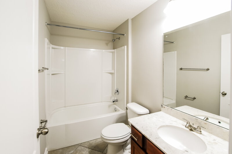 3,220/Mo, 252 Colorado Springs Way Saint Augustine, FL 32092 Bathroom View