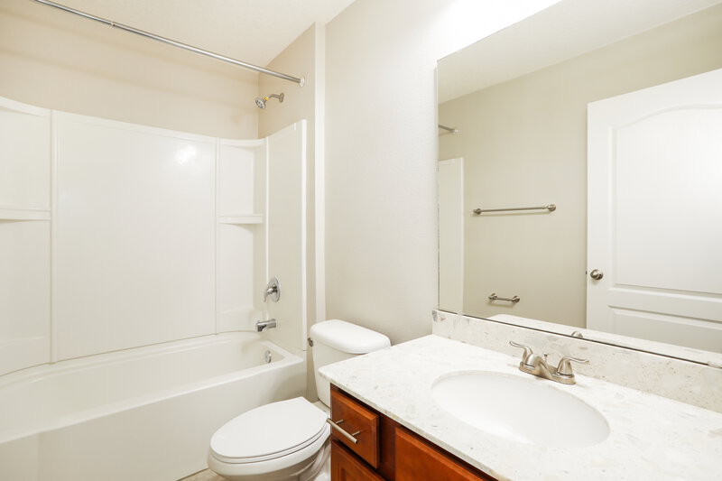 2,375/Mo, 252 Colorado Springs Way Saint Augustine, FL 32092 Bathroom View