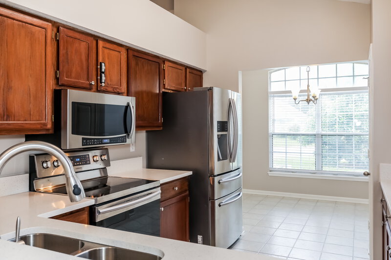 2,060/Mo, 12213 Sutton Estates Dr Jacksonville, FL 32223 Kitchen View