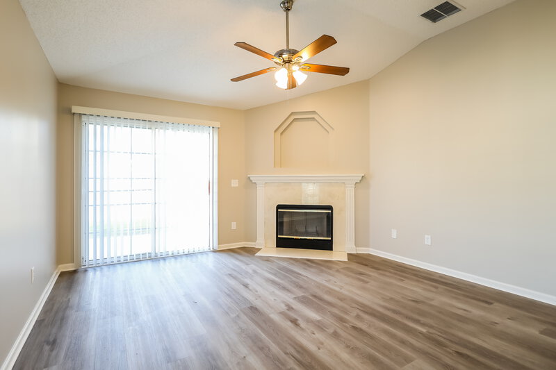 2,160/Mo, 4489 Willow Chase Ter Jacksonville, FL 32258 Family Room View