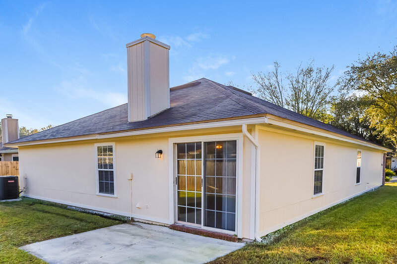 2,160/Mo, 4489 Willow Chase Ter Jacksonville, FL 32258 Rear View