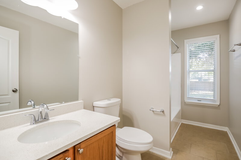 1,895/Mo, 2994 Golden Pond Blvd Orange Park, FL 32073 Bathroom View