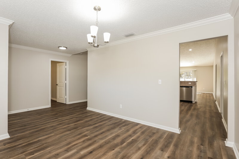 2,060/Mo, 13996 Crestwick Dr W Jacksonville, FL 32218 Dining Room View