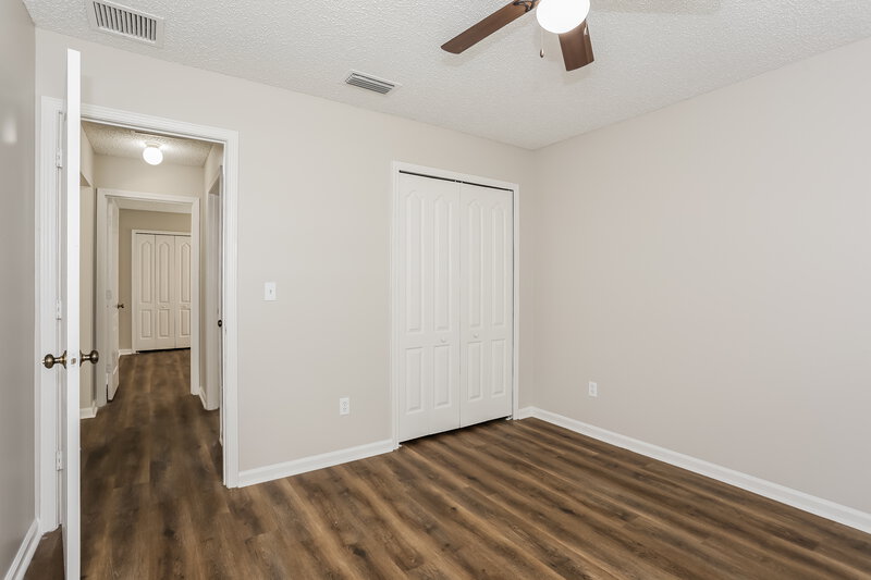2,060/Mo, 13996 Crestwick Dr W Jacksonville, FL 32218 Bedroom View