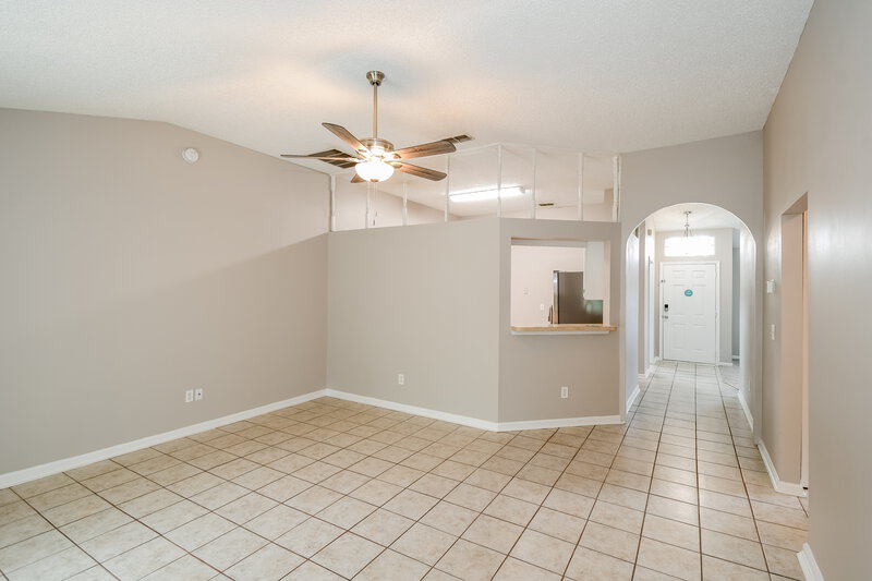 1,805/Mo, 5337 Lacy Jane Way Jacksonville, FL 32244 Living Room View 2