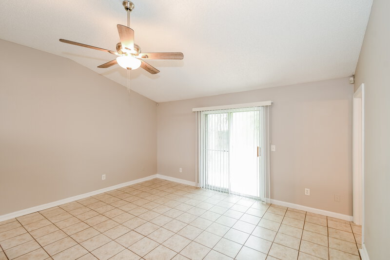 1,805/Mo, 5337 Lacy Jane Way Jacksonville, FL 32244 Living Room View 3