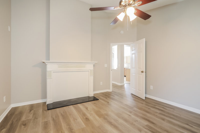 1,880/Mo, 1568 Saddlebrook Ln Jacksonville, FL 32221 Main Bedroom View 2