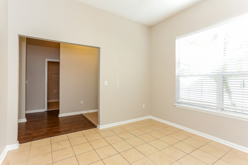2,940/Mo, 667 Bonaparte Dr Jacksonville, FL 32218 Dining Room View