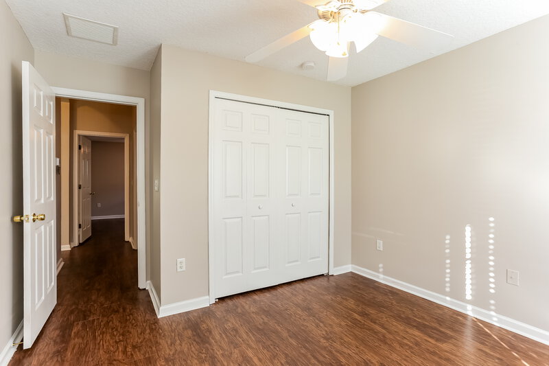 2,940/Mo, 667 Bonaparte Dr Jacksonville, FL 32218 Bedroom View 3