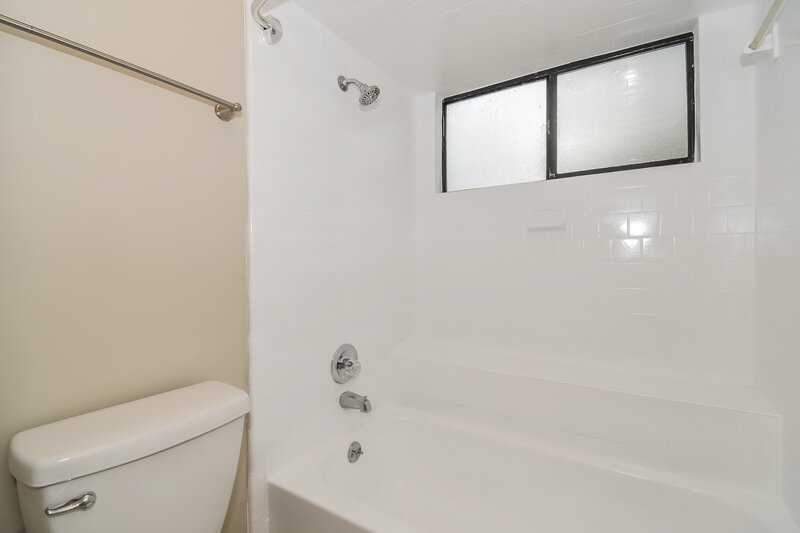 1,880/Mo, 2215 Botany St Middleburg, FL 32068 Misc View 13