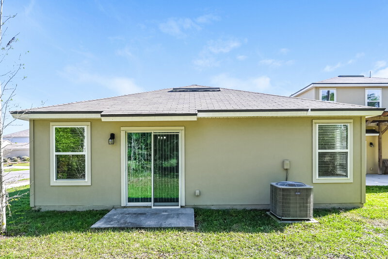 1,885/Mo, 2555 Bear Creek Way Green Cove Springs, FL 32043 Rear View