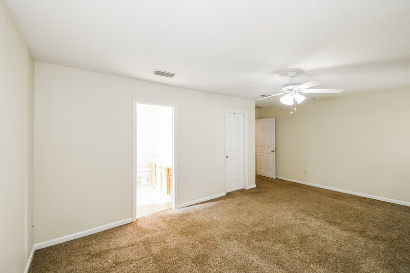 1,780/Mo, 12753 Daylight Trl Jacksonville, FL 32218 Main Bedroom View 2