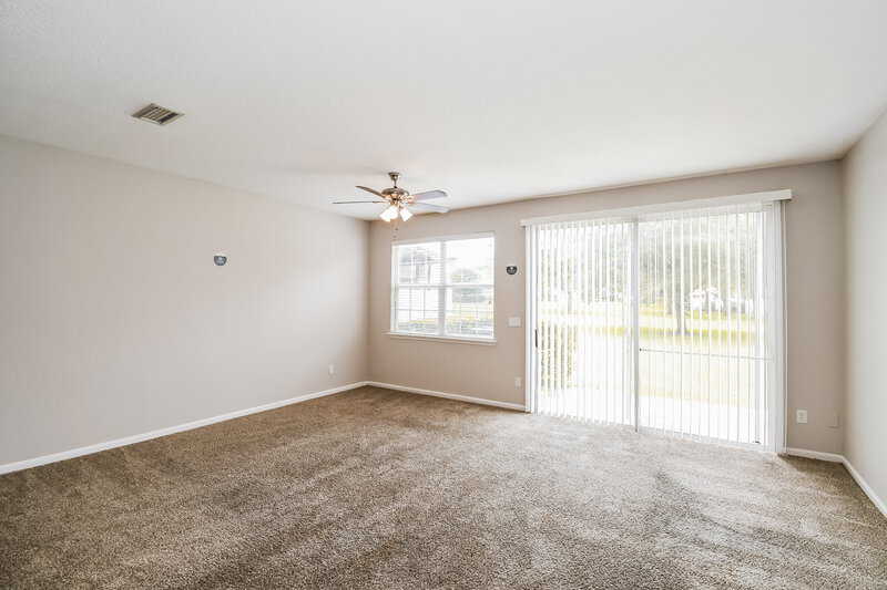 1,595/Mo, 3645C Creswick Cir Orange Park, FL 32065 Living Room View