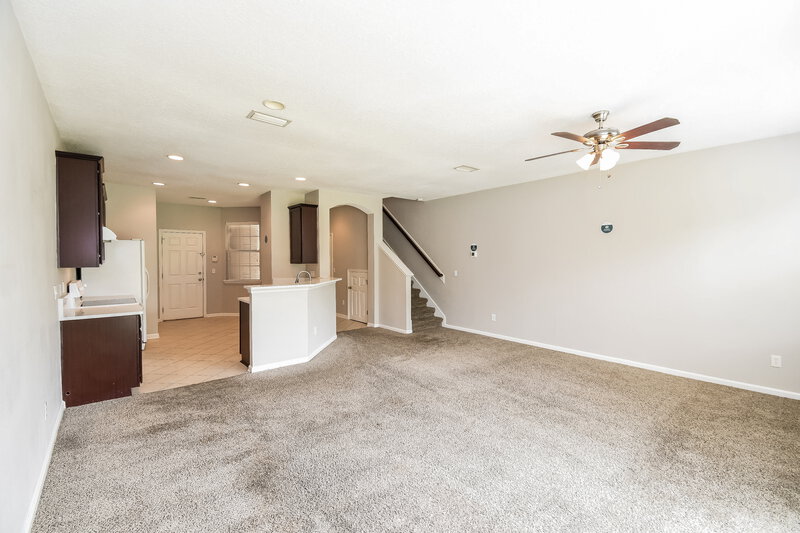 1,595/Mo, 3645C Creswick Cir Orange Park, FL 32065 Living Room View 4