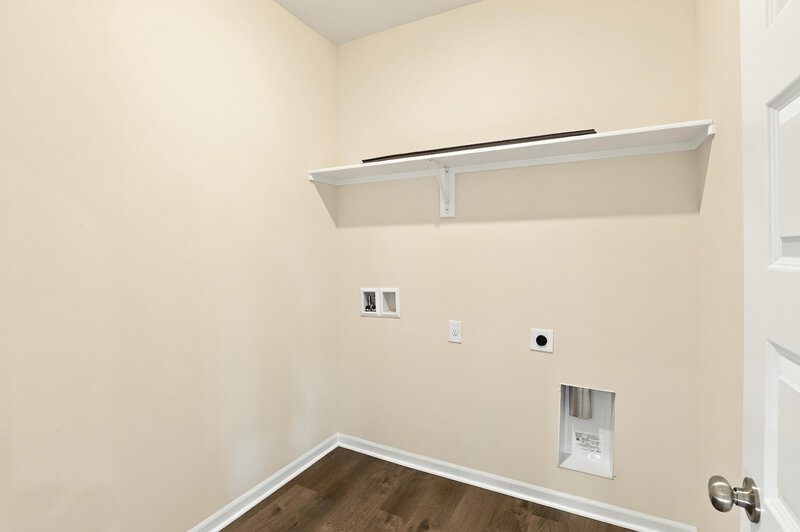 2,600/Mo, 874 N Pear St Gardner, KS 66030 Closet View