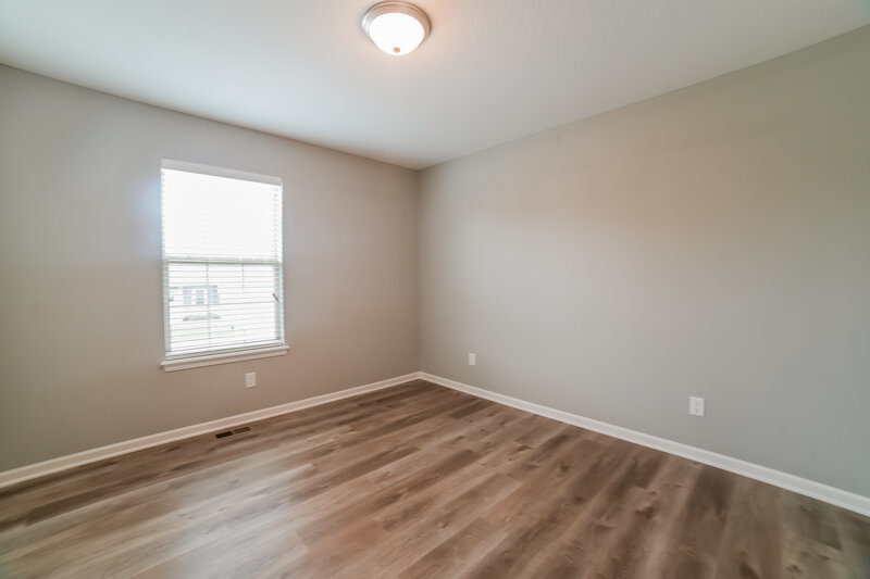 0/Mo, 1211 NW Hilltop Ln Grain Valley, MO 64029 Bedroom View