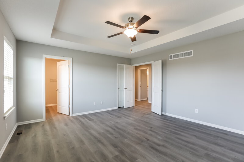 2,075/Mo, 1111 NW Hilltop Ln Grain Valley, MO 64029 Main Bedroom View