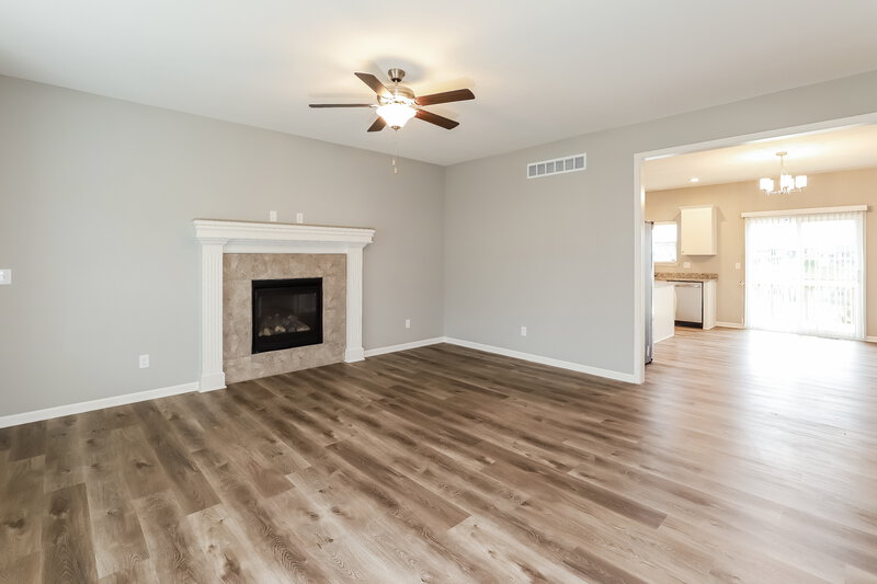 2,065/Mo, 506 Pampas St Pleasant Hill, MO 64080 Living Room View