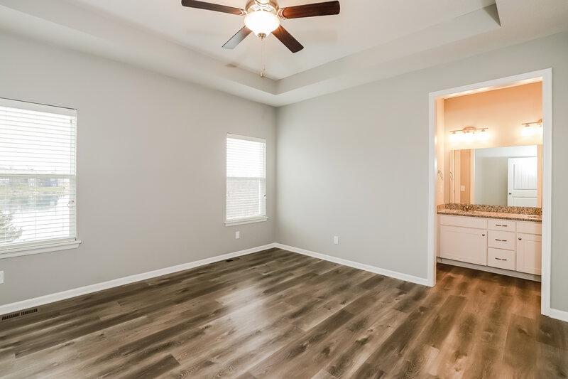 2,065/Mo, 506 Pampas St Pleasant Hill, MO 64080 Main Bedroom View 2
