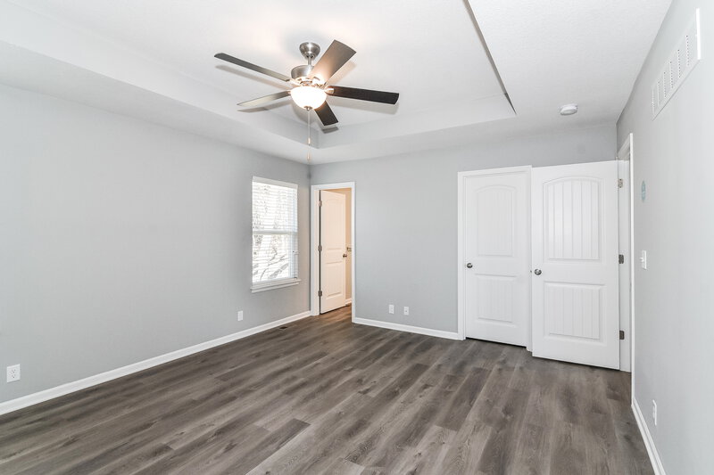 0/Mo, 1405 Burmuda Dr Pleasant Hill, MO 64080 Main Bedroom View 2