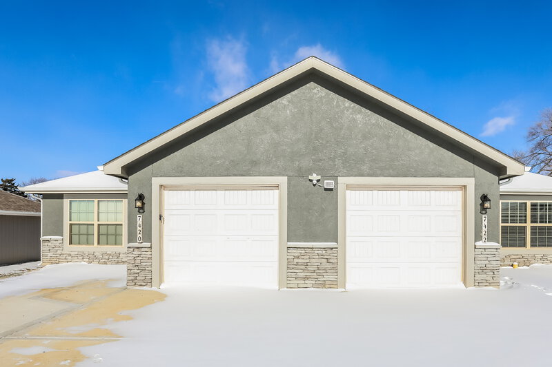 1,445/Mo, 7420 Maybrook Dr Belton, MO 64012 External View