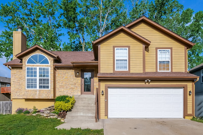 2,865/Mo, 11196 S Penrose St Olathe, KS 66061 External View