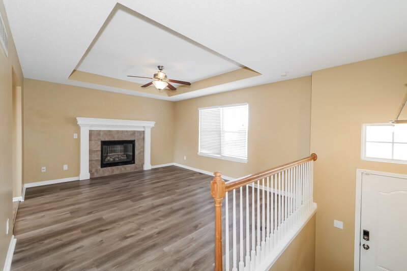 1,975/Mo, 508 Fall Creek Drive Belton, MO 64012 Living Room View