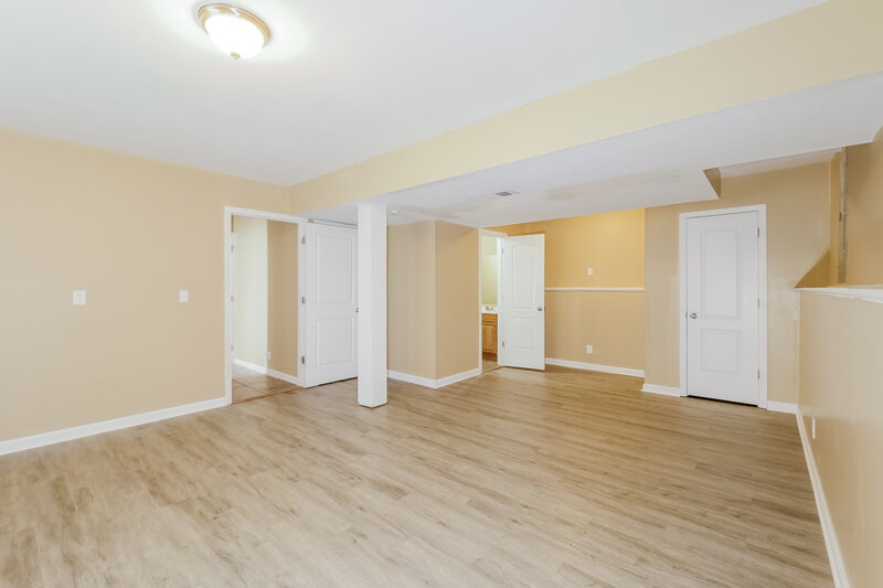 1,995/Mo, 500 Hibiscus Dr Belton, MO 64012 Basement View 2