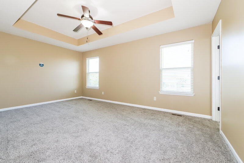 2,140/Mo, 704 Fall Creek Circle Belton, MO 64012 Main Bedroom View 2