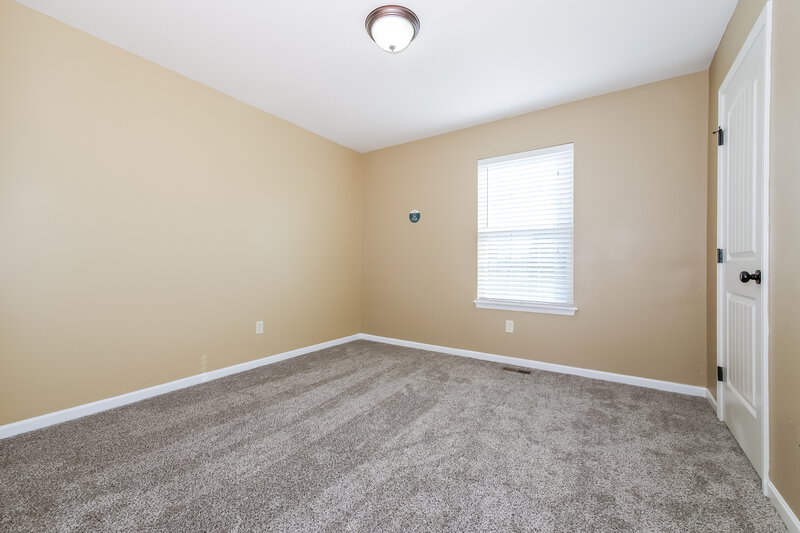 2,140/Mo, 704 Fall Creek Circle Belton, MO 64012 Bedroom View 2