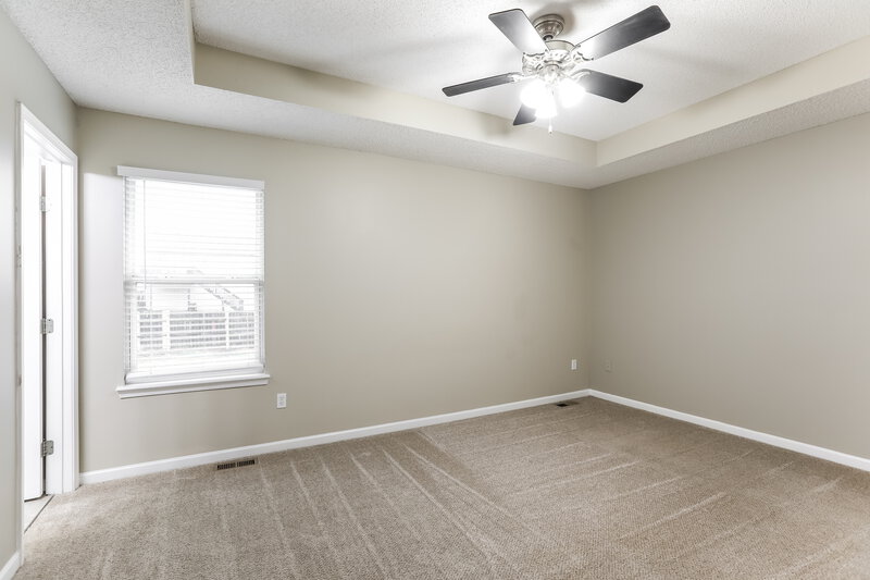 1,815/Mo, 601 Hibiscus Dr Belton, MO 64012 Main Bedroom View