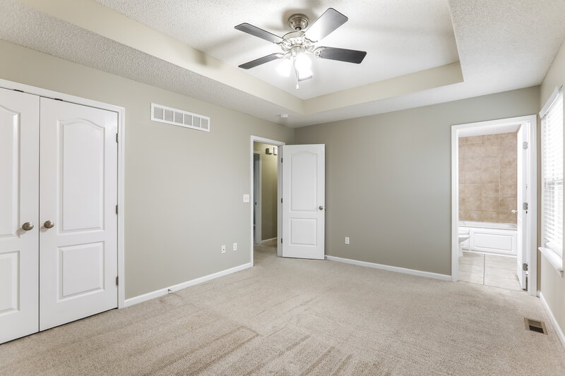 1,815/Mo, 601 Hibiscus Dr Belton, MO 64012 Main Bedroom View 2