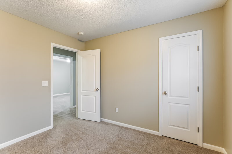 1,815/Mo, 601 Hibiscus Dr Belton, MO 64012 Bedroom View