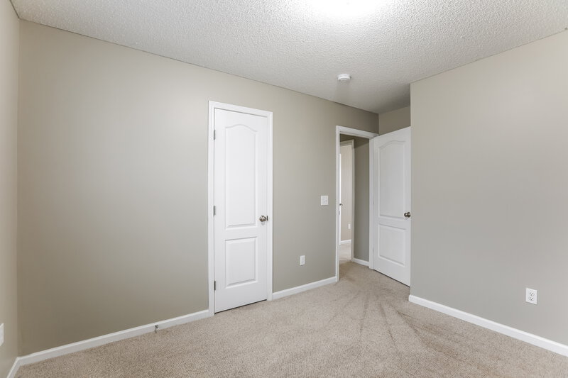 1,815/Mo, 601 Hibiscus Dr Belton, MO 64012 Bedroom View 3