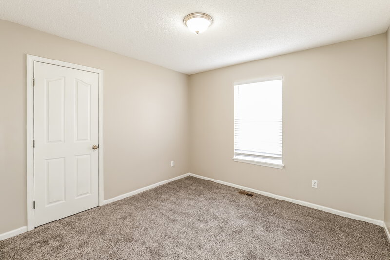 2,140/Mo, 712 Hibiscus CR Belton, MO 64012 Bedroom View