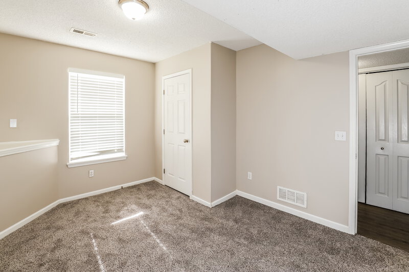 2,140/Mo, 712 Hibiscus CR Belton, MO 64012 Bedroom View 3