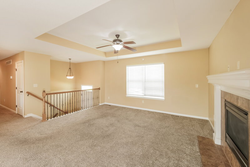 2,320/Mo, 705 Hibiscus CR Belton, MO 64012 Living Room View 2