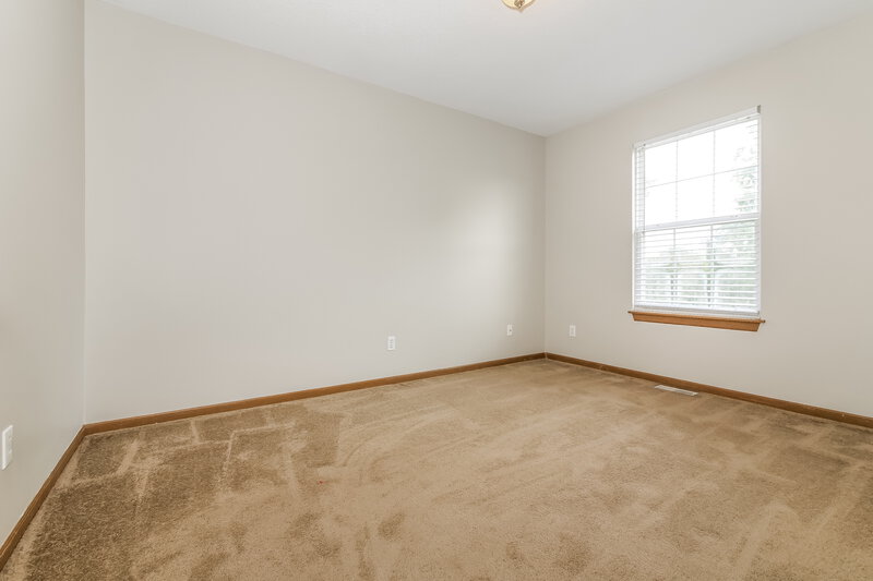 1,740/Mo, 3026 SW Shadow Brook Dr Blue Springs, MO 64015 Bedroom View