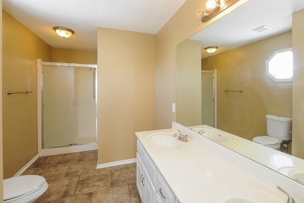 Master Bathroom View 2