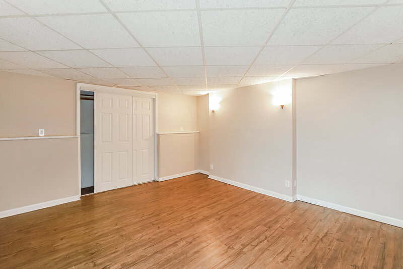 1,765/Mo, 902 Ridge Dr Belton, MO 64012 Family Room View