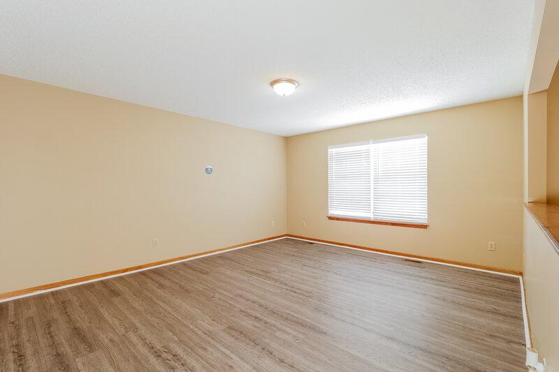1,800/Mo, 17407 Cerrito Dr Belton, MO 64012 Living Room View